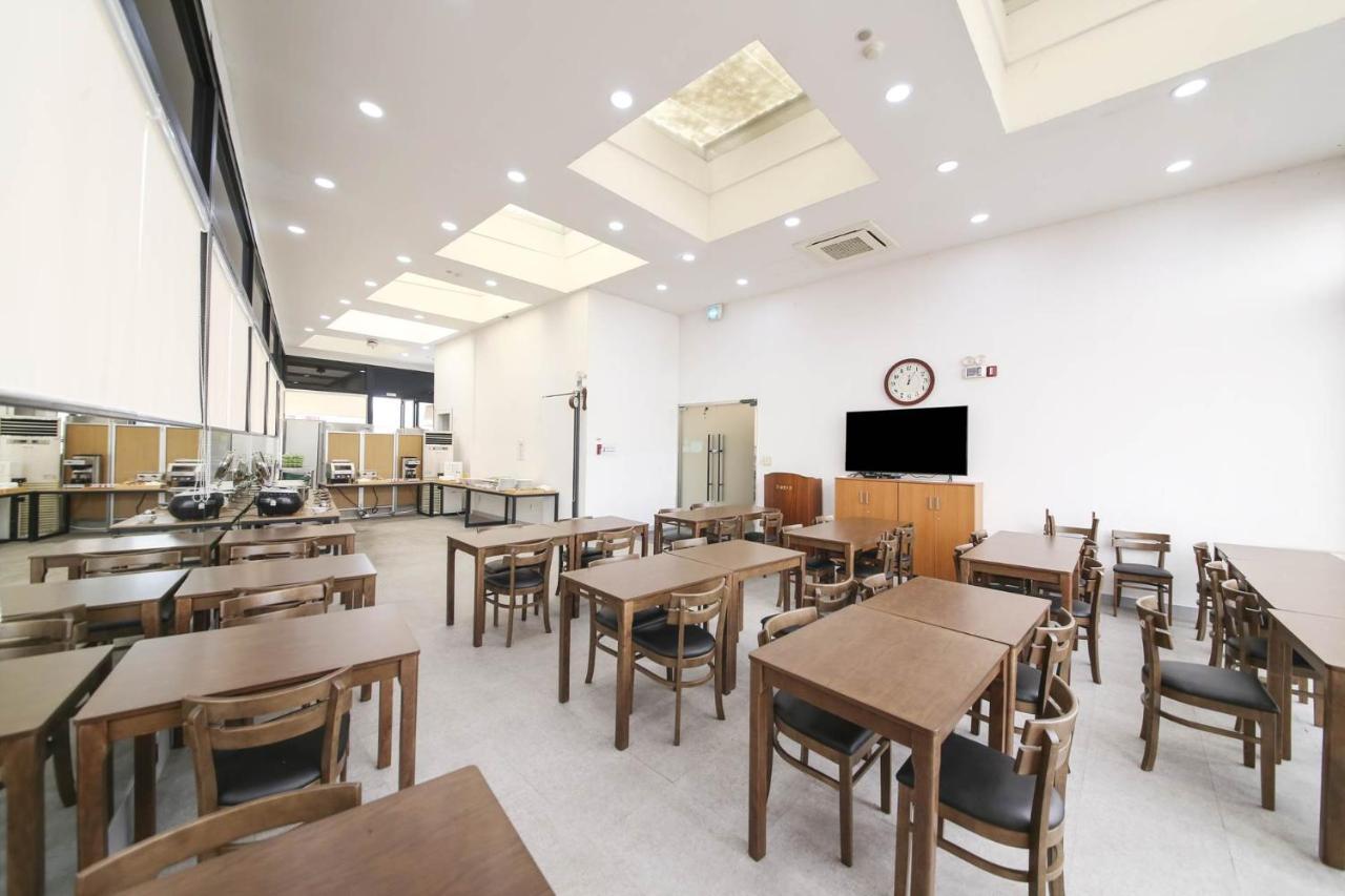 Benikea Hotel Cheonan Exteriör bild