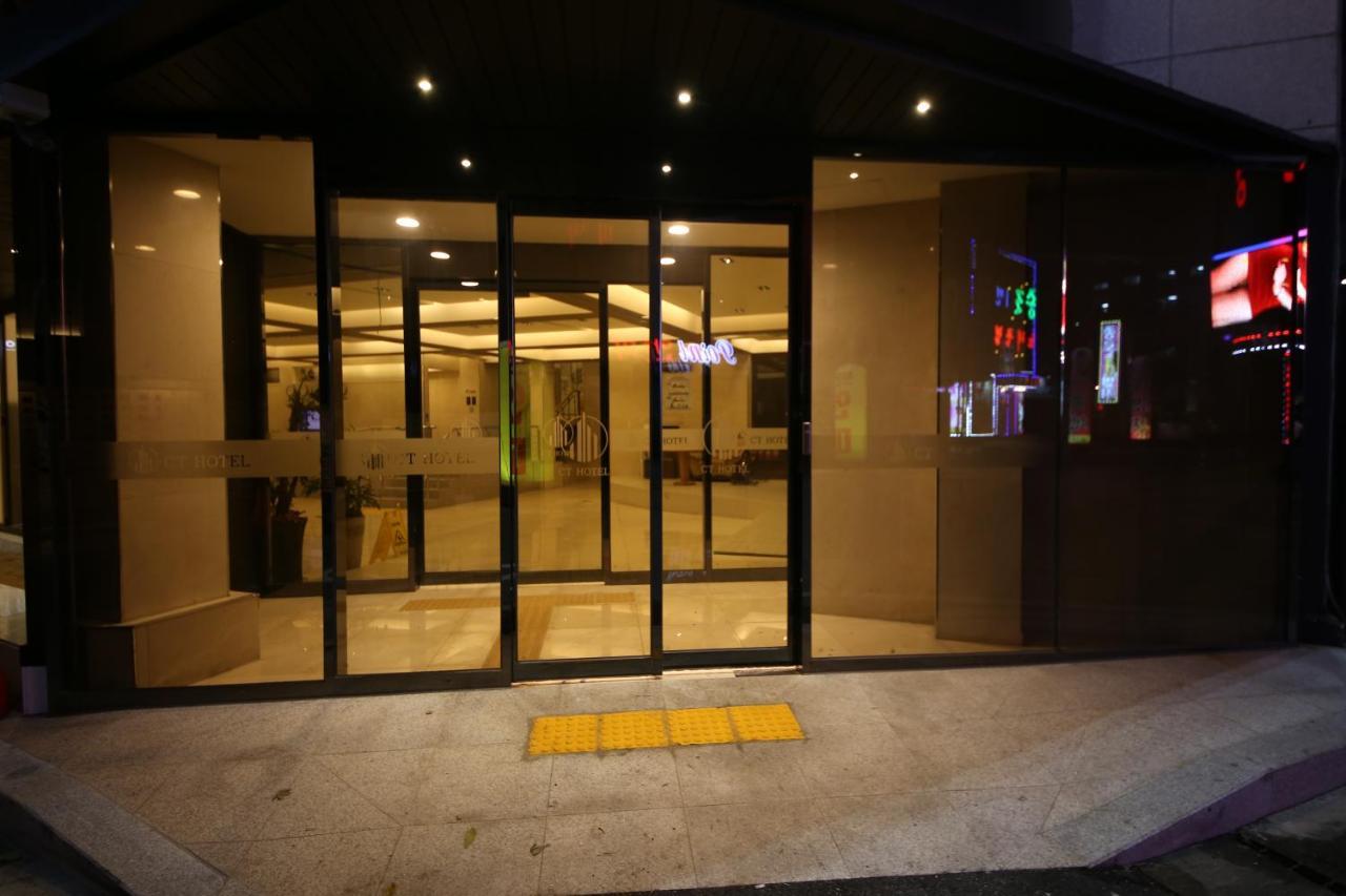 Benikea Hotel Cheonan Exteriör bild