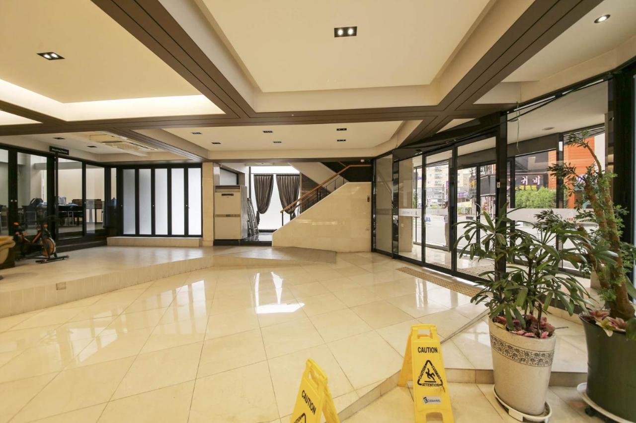 Benikea Hotel Cheonan Exteriör bild