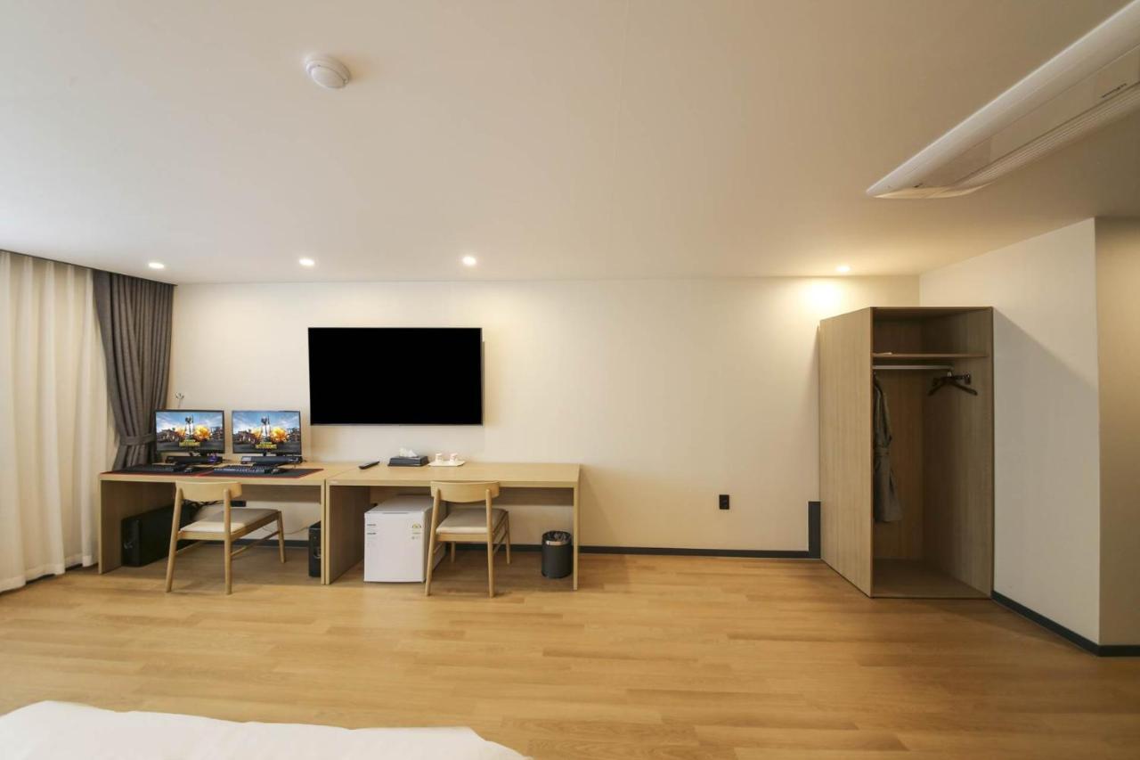 Benikea Hotel Cheonan Exteriör bild